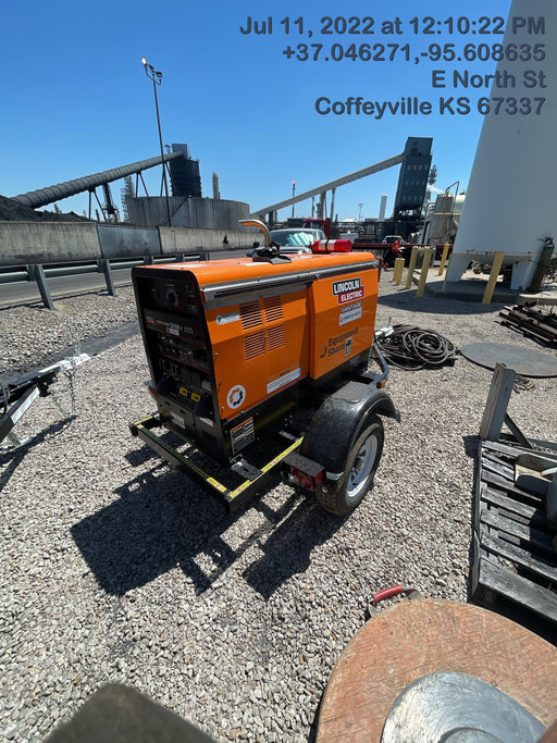 2021 Lincoln Electric Vantage 322 Vantage 322 Ready Pak 3 w/ Decals, ORANGE (includes trailer, cable rack, fender light kit) NO Telematics