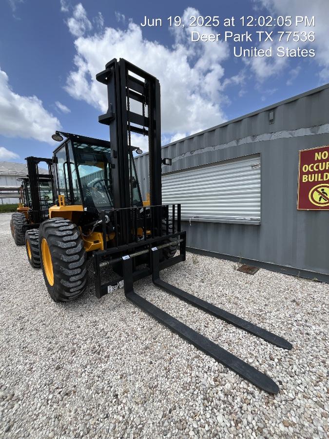 2025 JCB 930-4