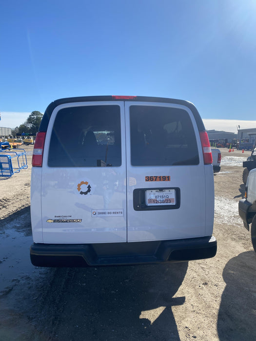 2023 CHEVROLET Express Van - Rental