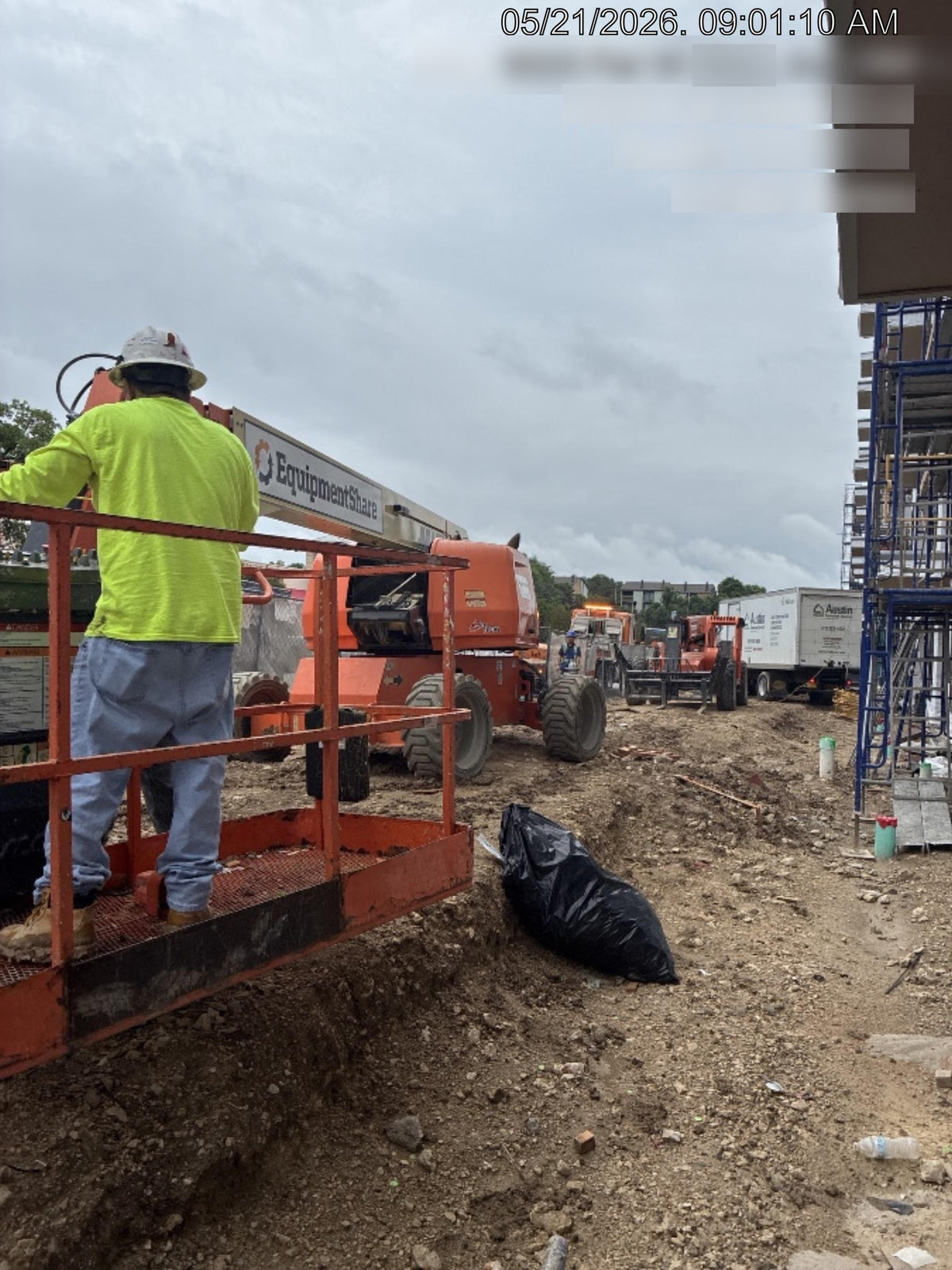 2019 JLG 660SJ