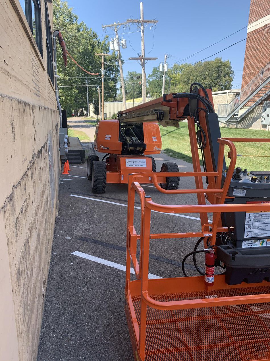 2021 JLG 660SJ