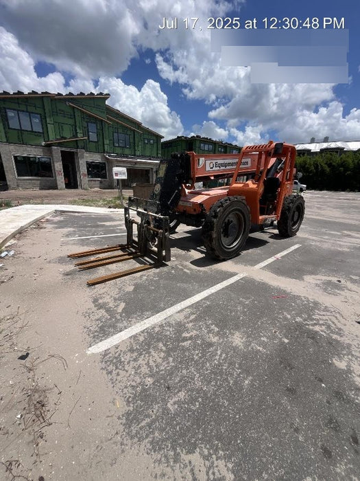 2020 Skytrak 8042 Canopy, Solid Tires, Work Lights, Beacon, Aux Hydraulics, Back up Alarm, Lifting Eye, ES Decals