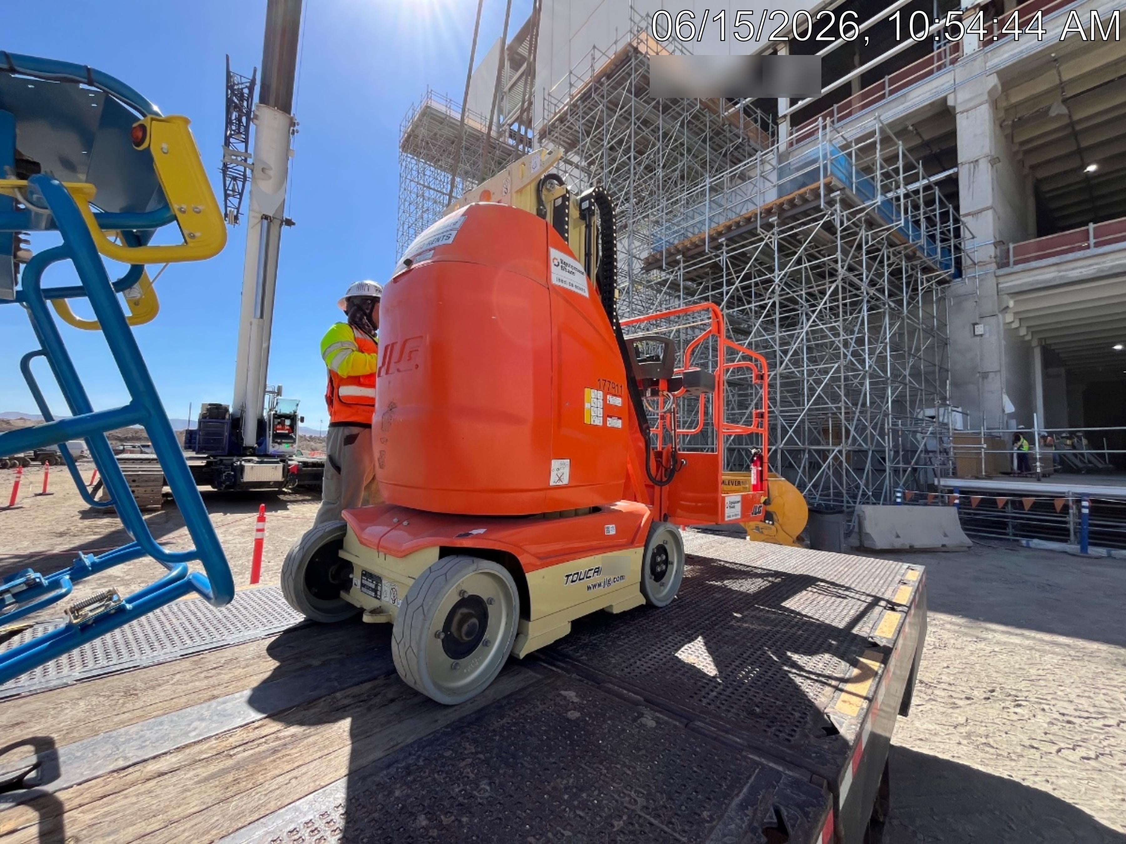 2021 JLG 26E