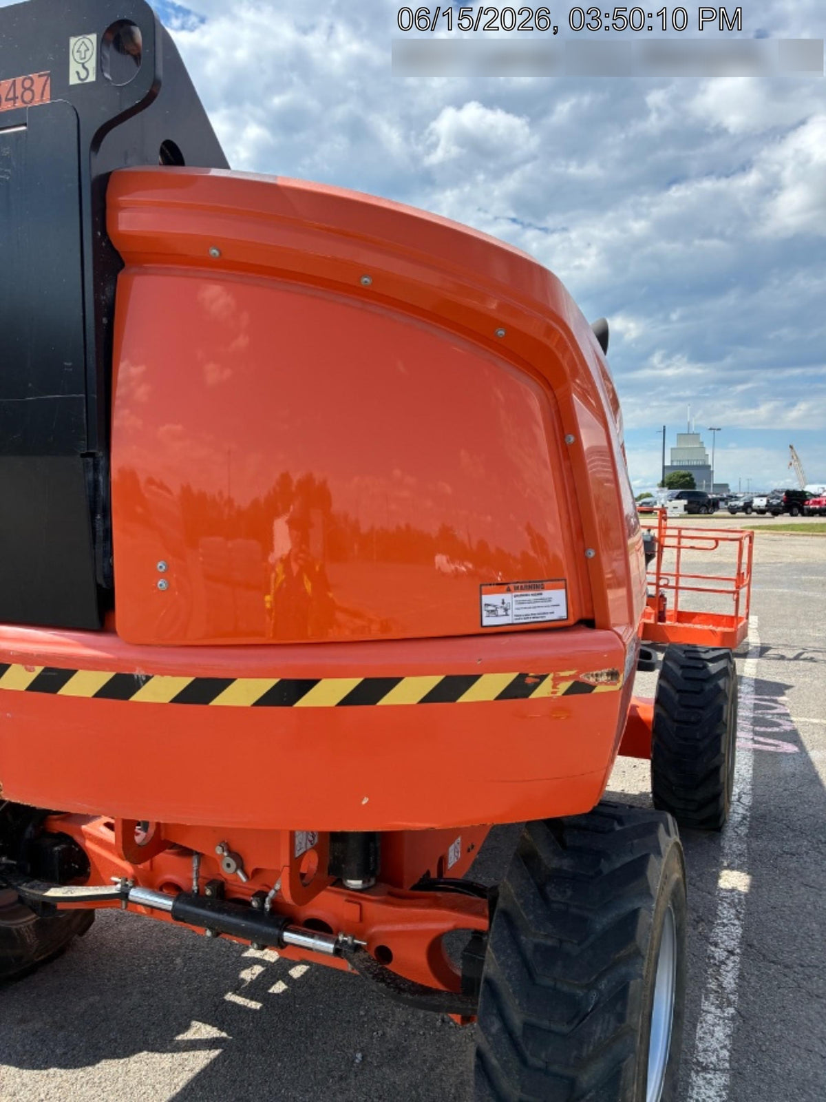 2023 JLG 460SJ