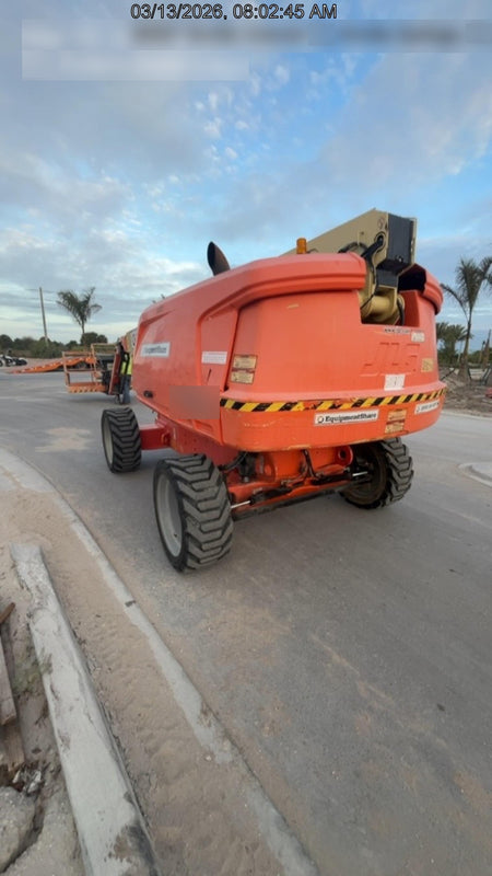 2020 JLG 660SJ