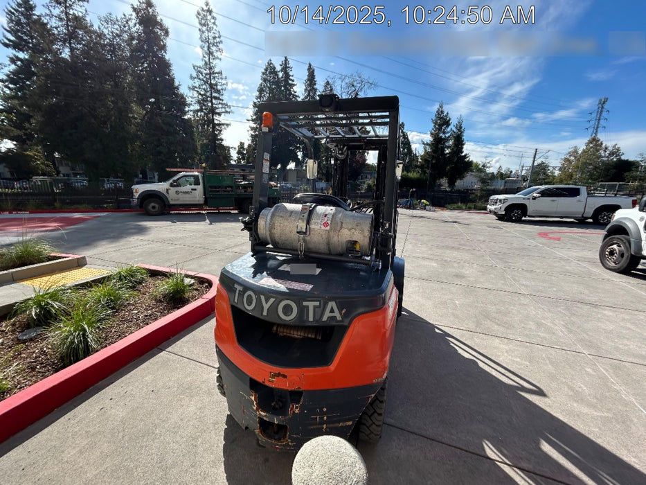 2022 TOYOTA 50-8FGU25