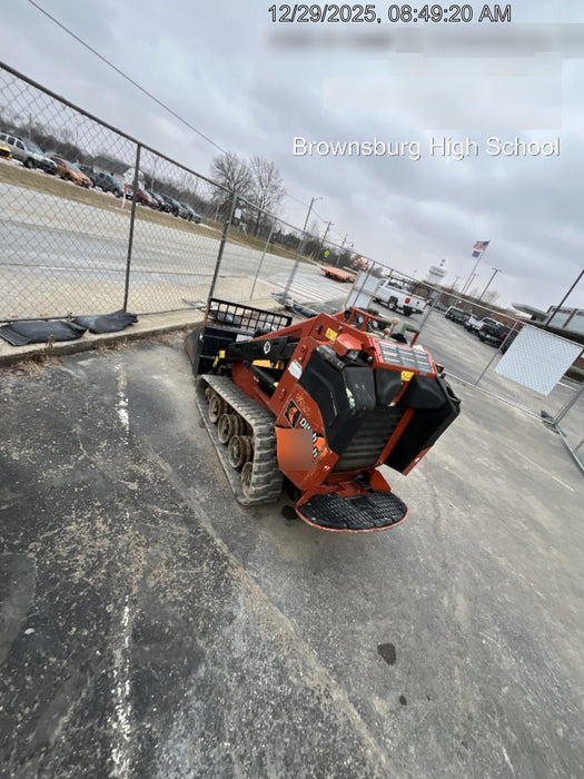 2020 DITCH WITCH SK800A