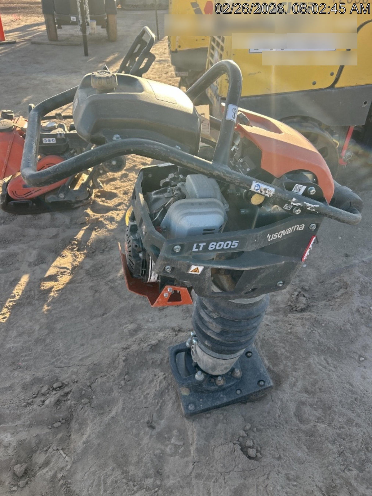 2025 HUSQVARNA LT6005