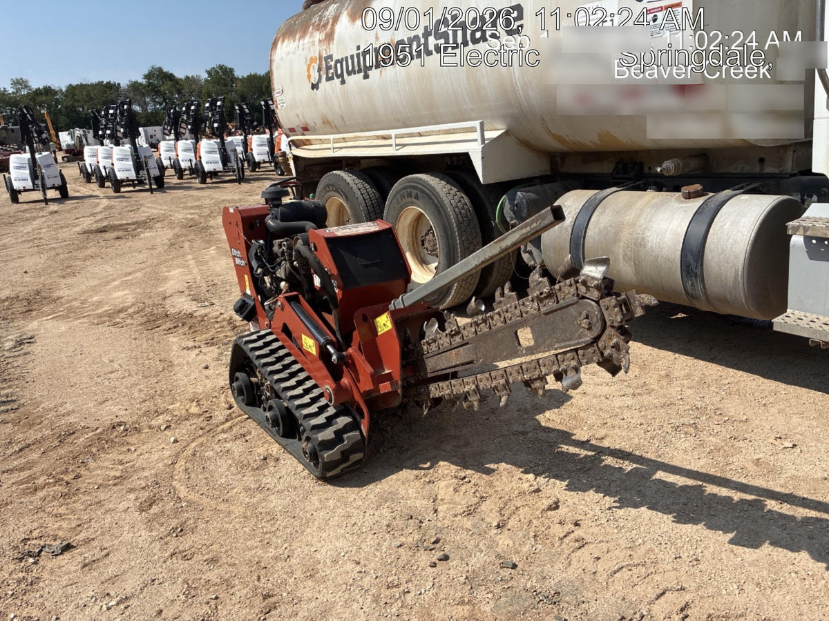 2020 DITCH WITCH C24XA