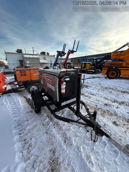 Lincoln Electric Vantage 322 Lincoln Vantage 322 Welder w/Trailer