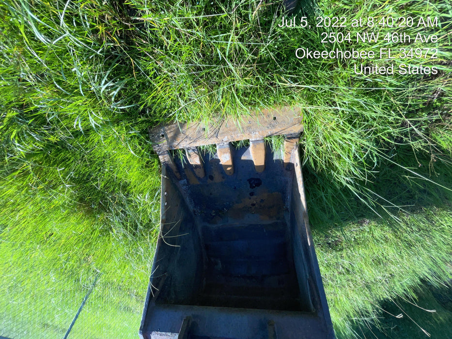 2015 CASE 48" Bucket - Case