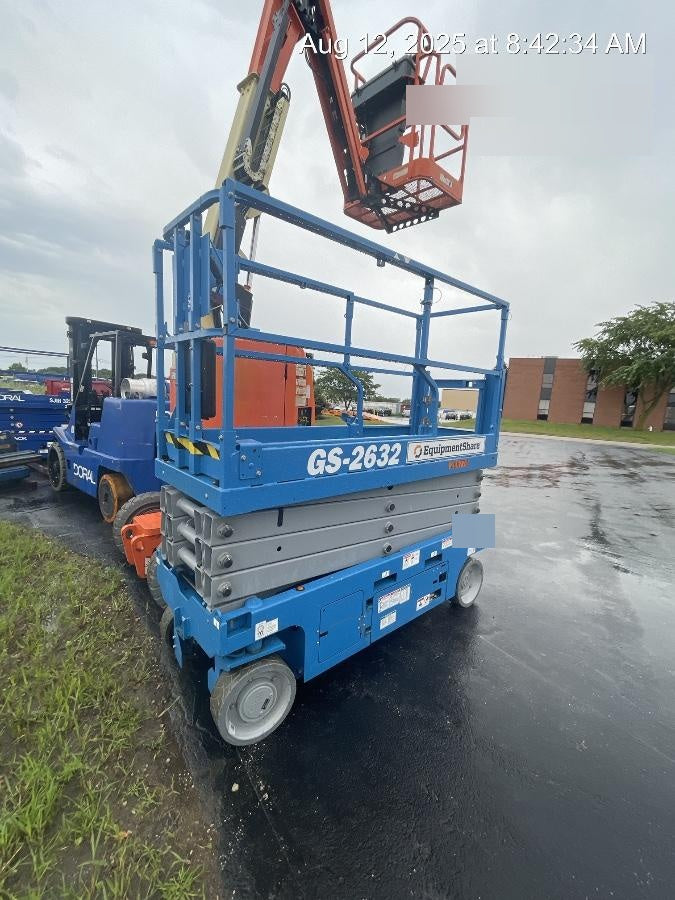 2022 GENIE GS-2632