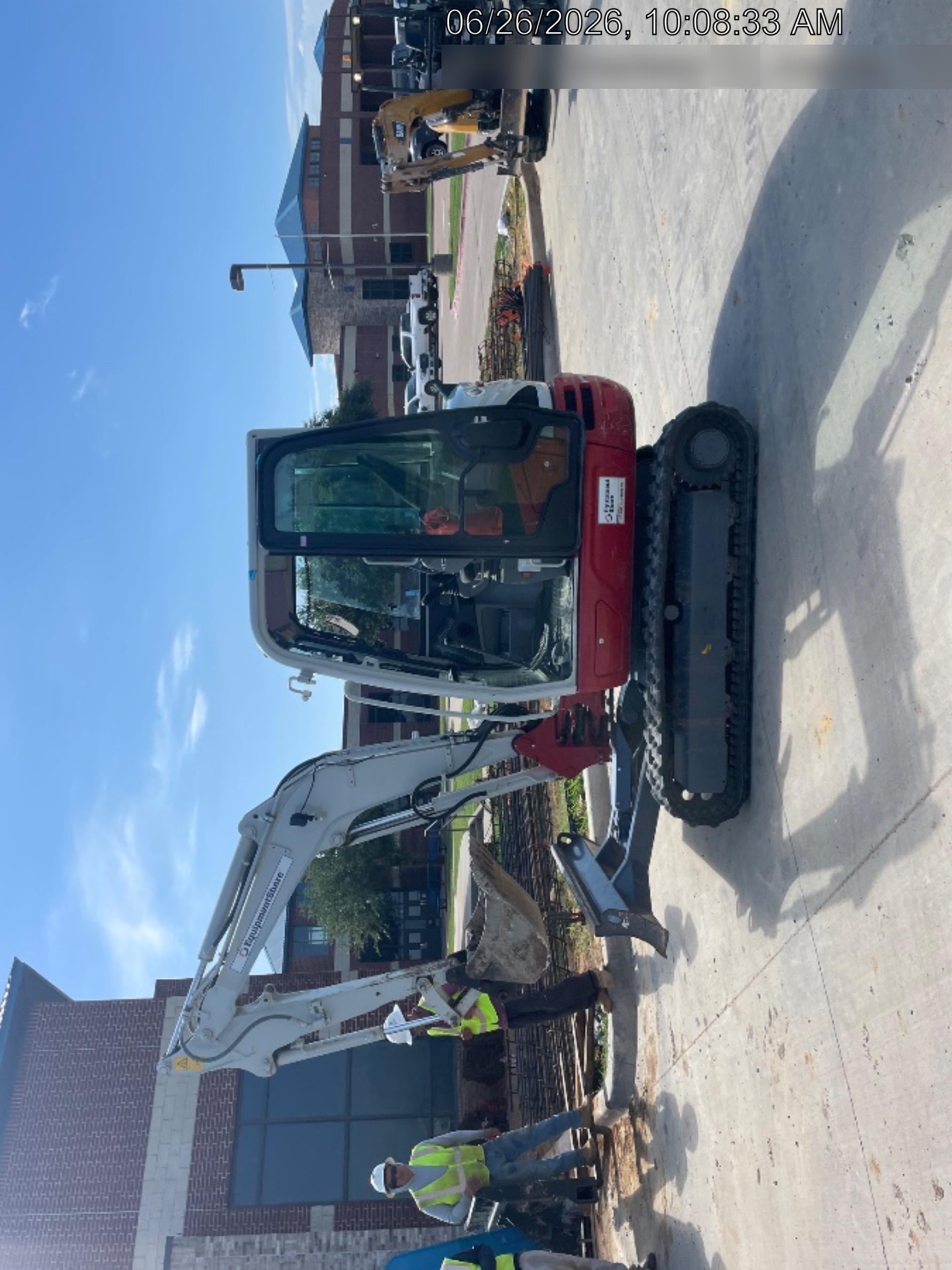 2024 TAKEUCHI TB235-2CR