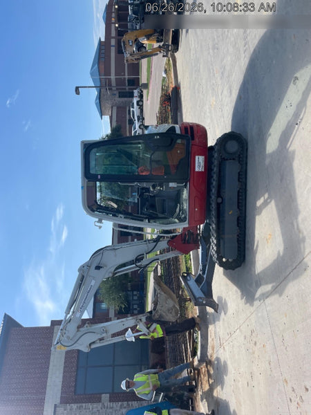 2024 TAKEUCHI TB235-2CR