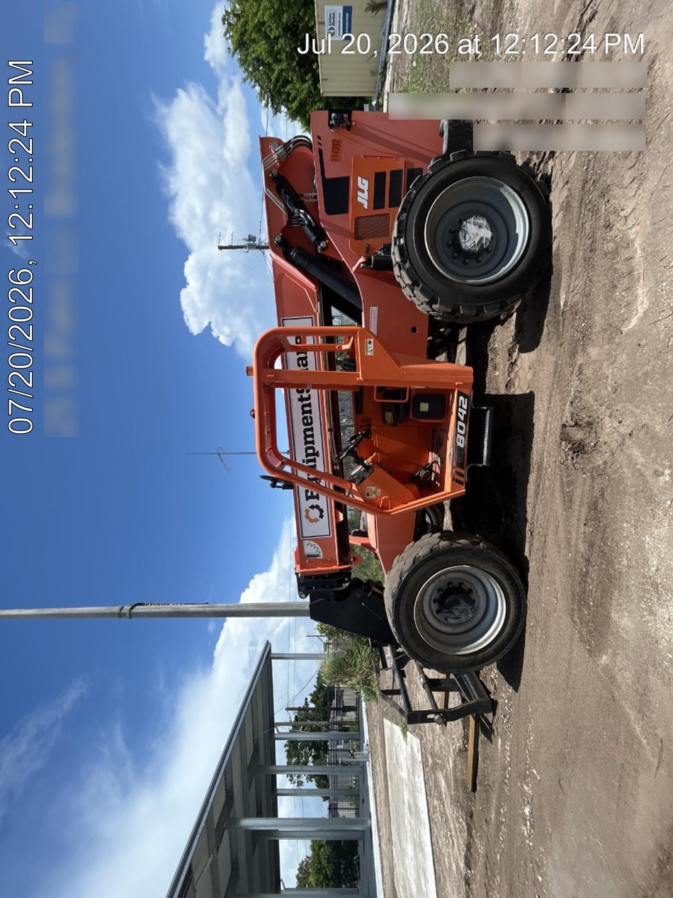 2020 Skytrak 8042 74 Hp, FF Tires, Work Lights, Beacon, Aux Hydraulics, Back up Alarm, Lifting Eye, ES Decals