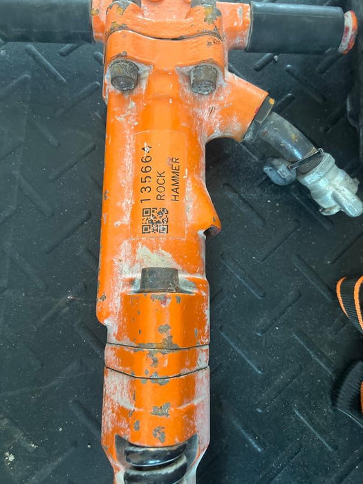 2021 MICHIGAN PNEUMATIC MP-TPB60-114