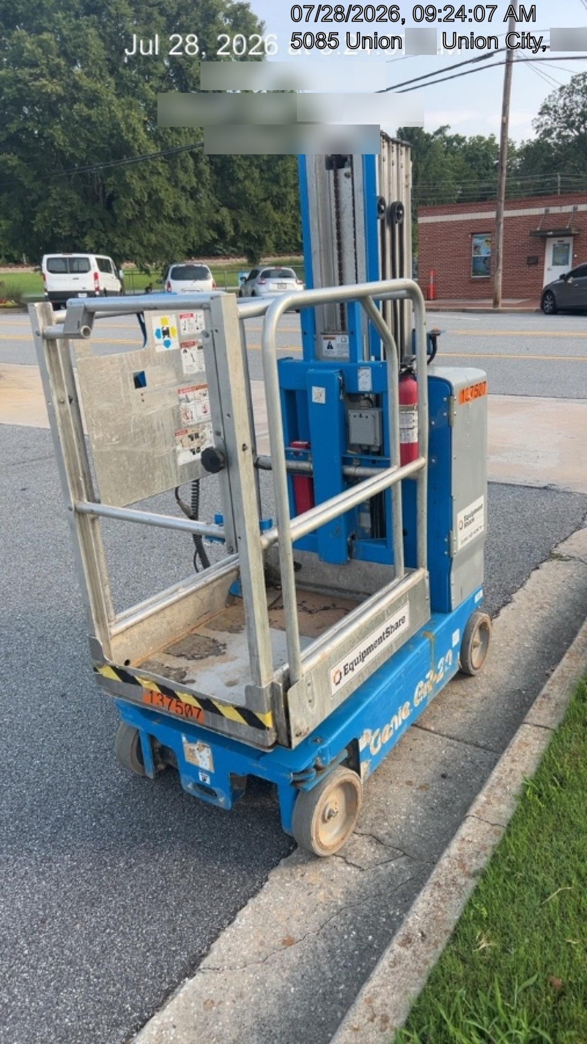 2021 GENIE GR-20