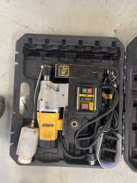 2023 DEWALT DWE1622K