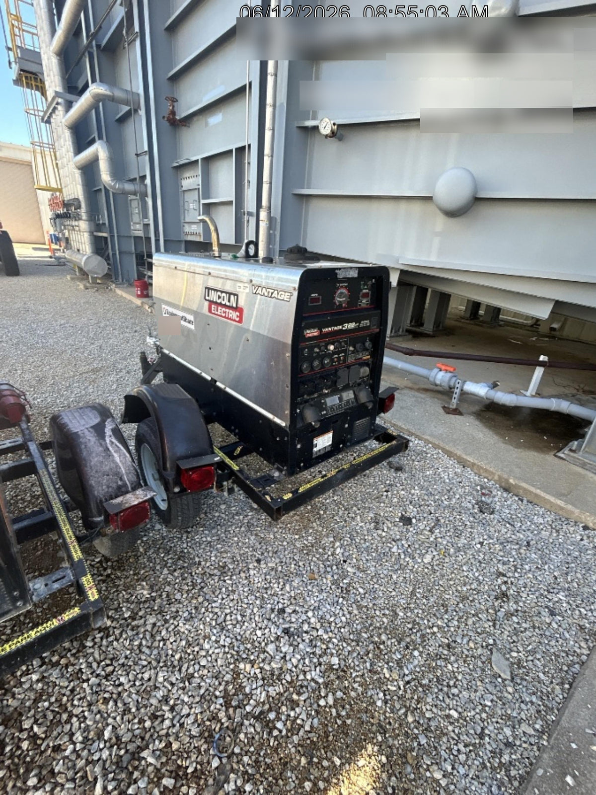 2019 Lincoln Electric Vantage 322 Welder Ready-Pak 3, Two wheel trailer, Fender and Light kit, Cable Rack