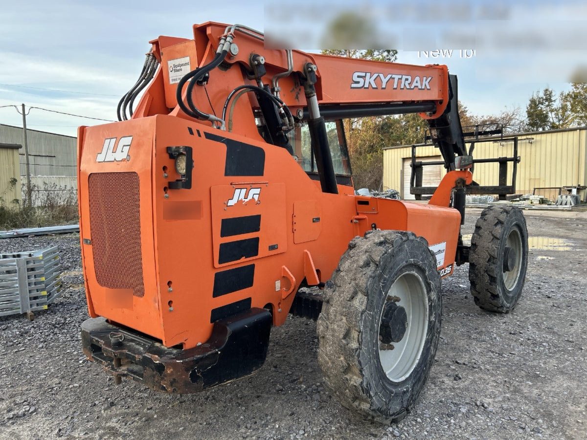 2019 Skytrak 6036 Cab/Heat/Air, Solid Tires, LED Work Lights, Beacon w/50" Carriage, 48" Pallet Forks
