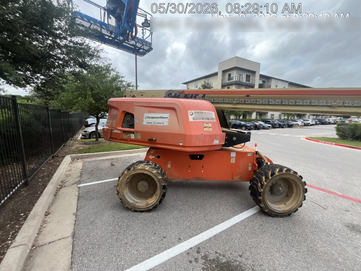 2019 JLG 660SJ