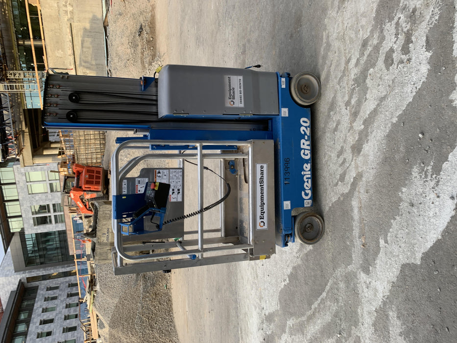 2020 GENIE GR-20