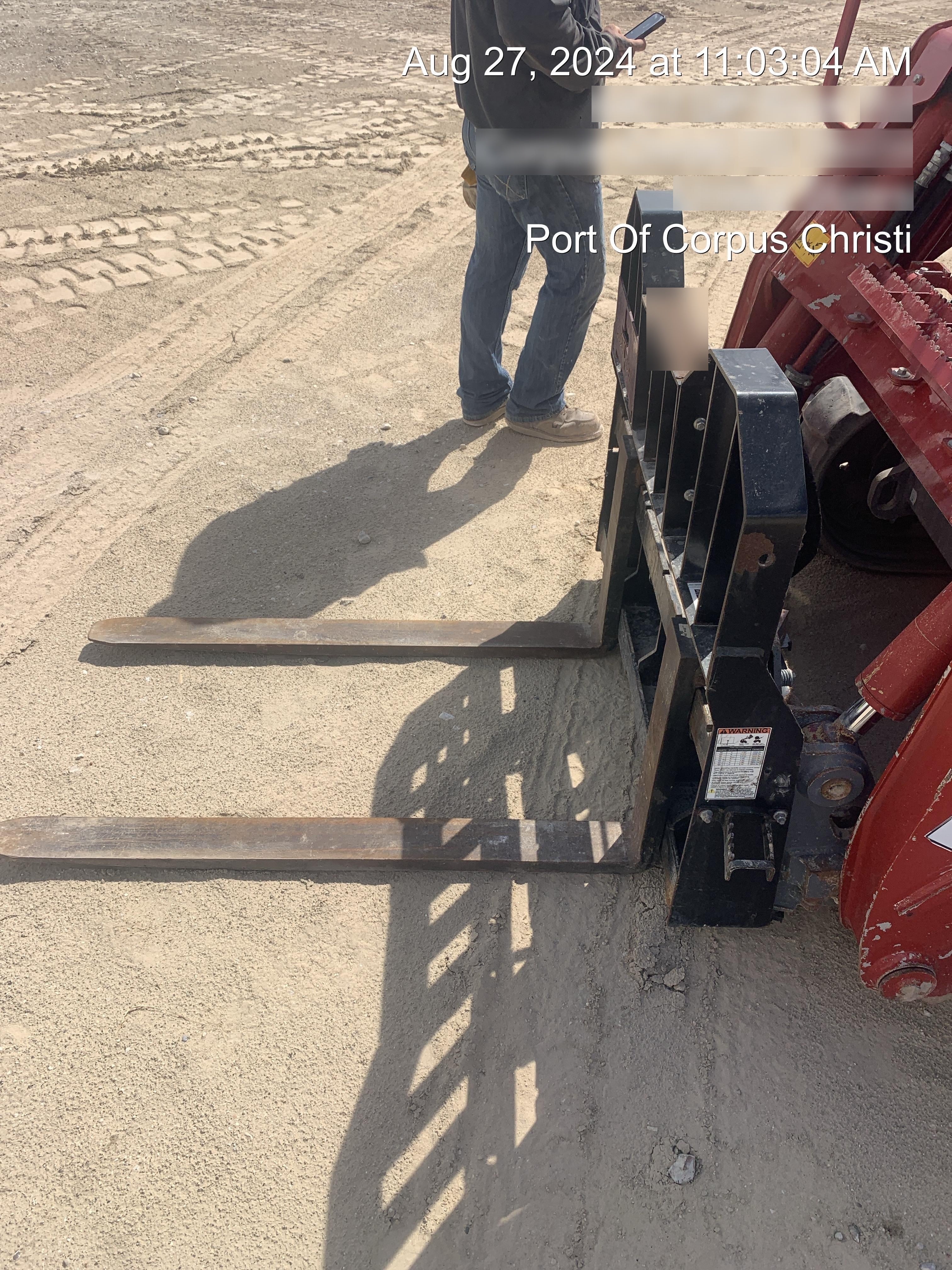 2024 VIRNIG 48" Pallet Forks - Virnig