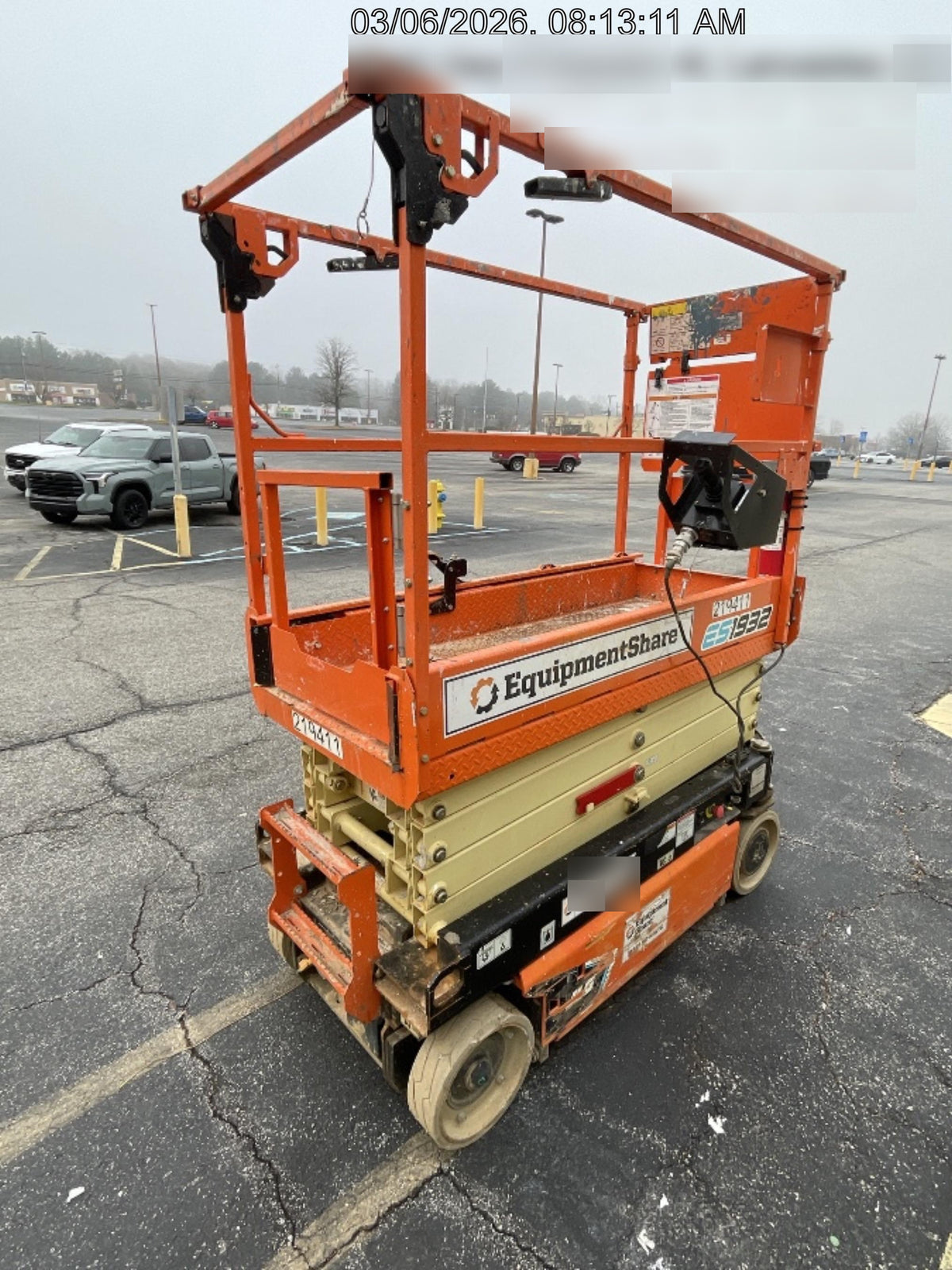 2022 JLG ES1932