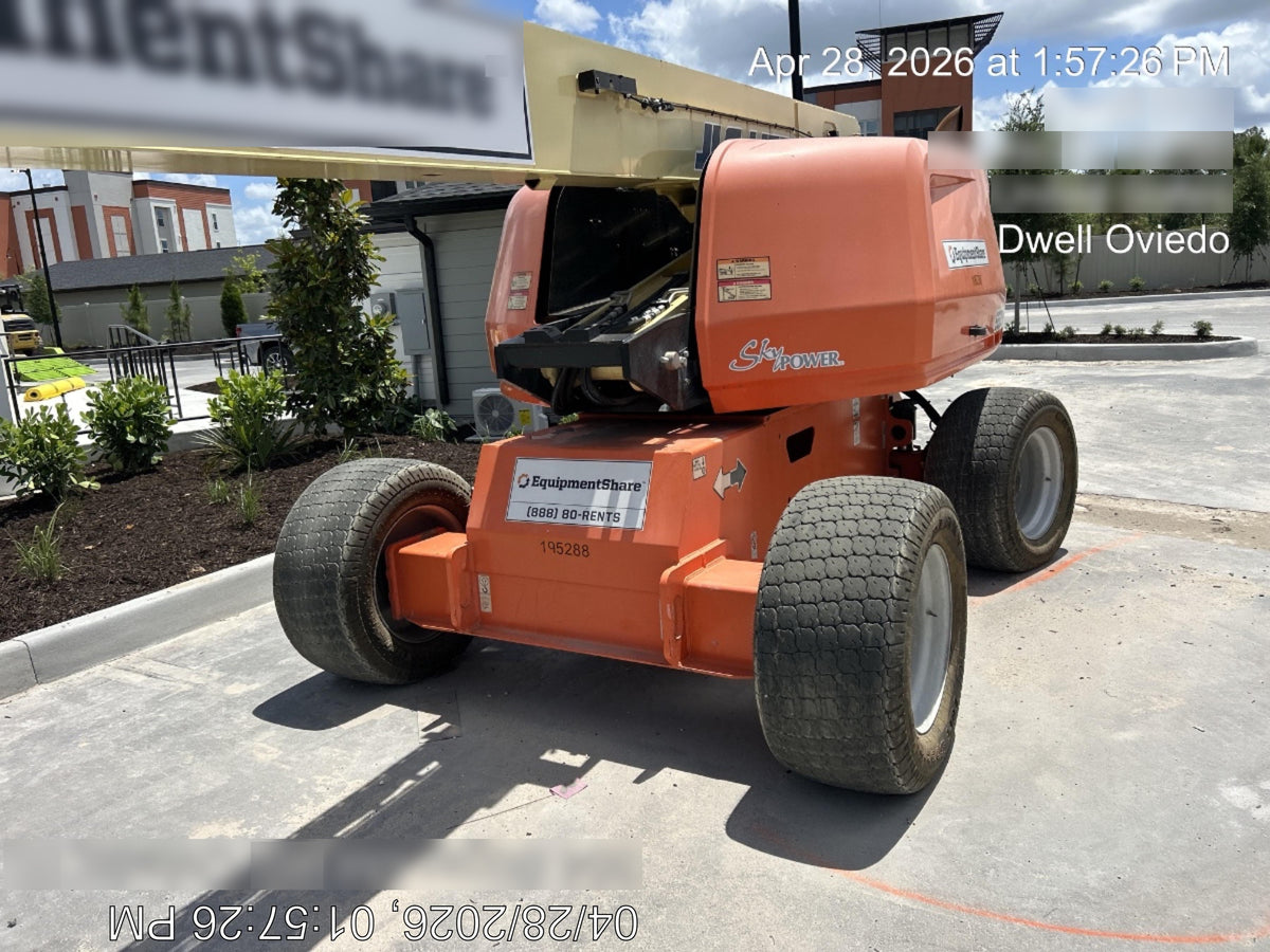 2021 JLG 660SJ
