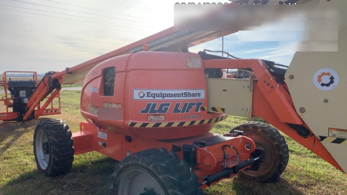 2021 JLG 600AJ