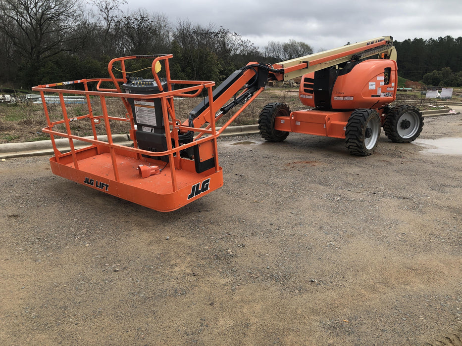 2019 JLG 600AJ