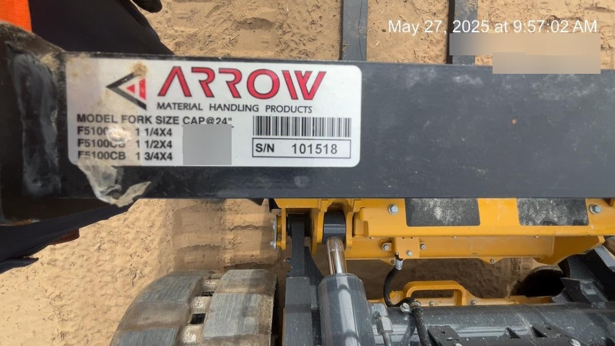2025 ARROW MATERIAL HANDLING F5100CB - 72"