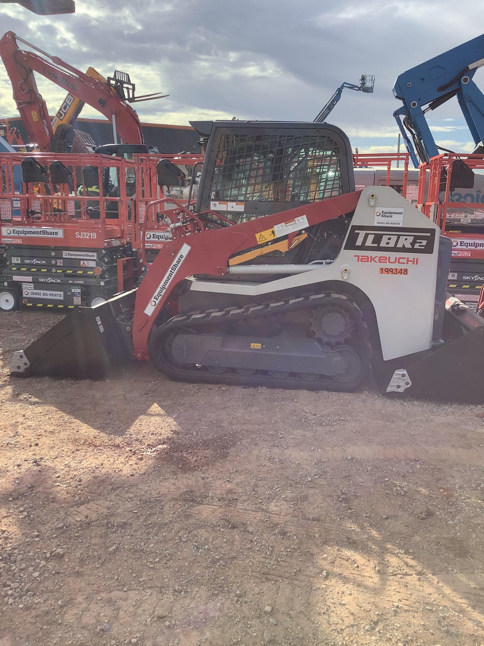 2022 TAKEUCHI TL8R2-CR