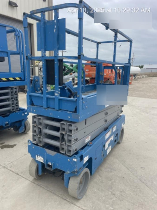 2018 Genie GS-2632 Genie GS-2632 w/Fixed Rail, Chain Entry