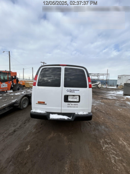 2025 CHEVROLET Express Van - Rental