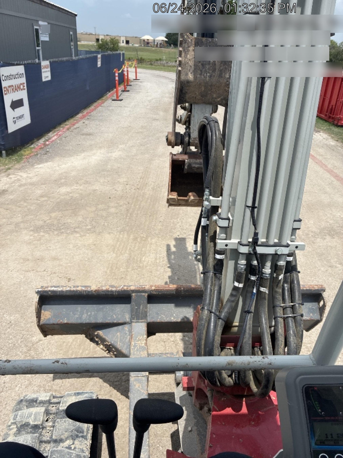 2025 TAKEUCHI TB250-2R