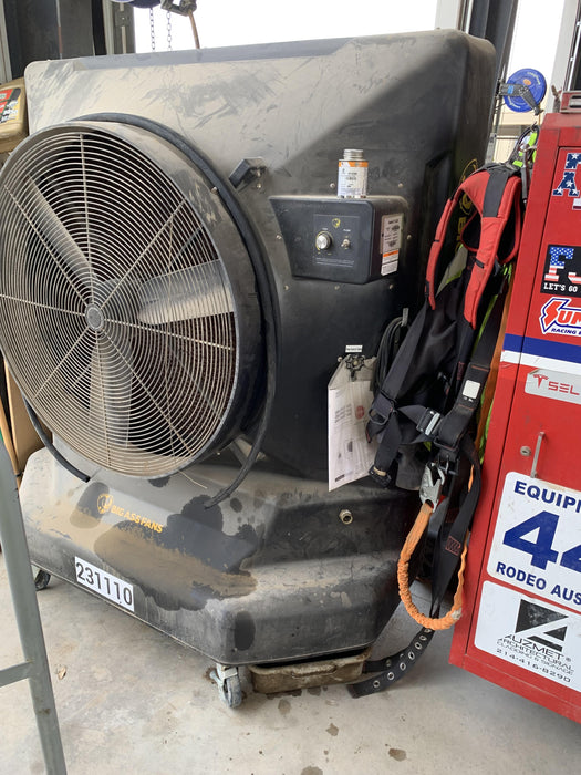 2022 BIG ASS FANS Cool Space 400