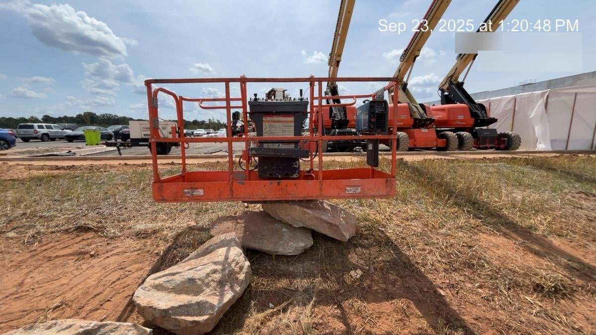2025 MILLER ELECTRIC CST-282