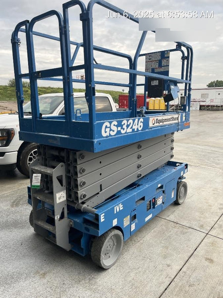 2022 GENIE GS-3246