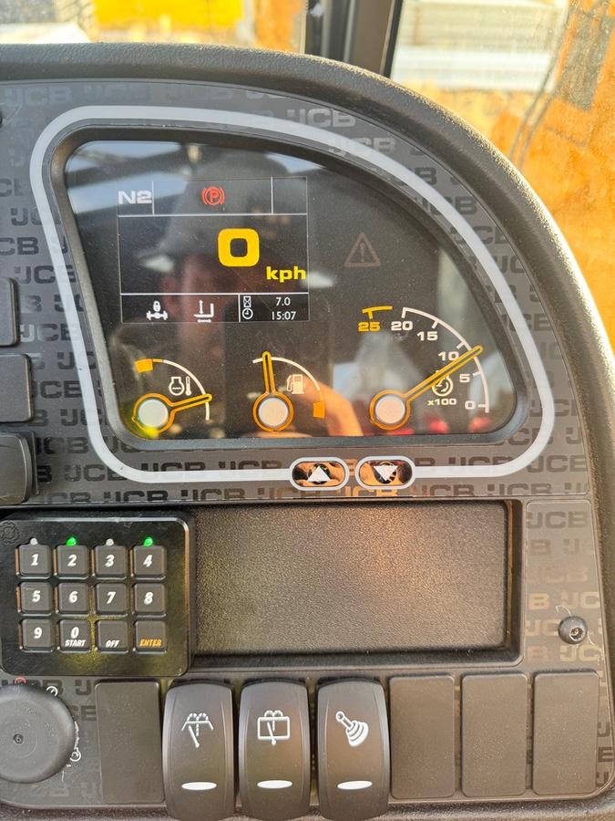 2025 JCB 509-42