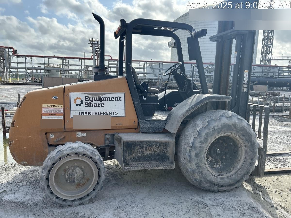 2018 CASE 588H