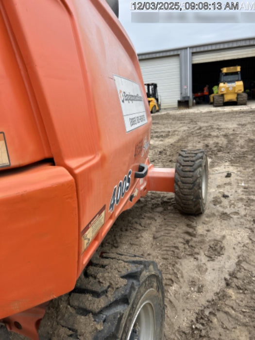 2019 JLG 400S