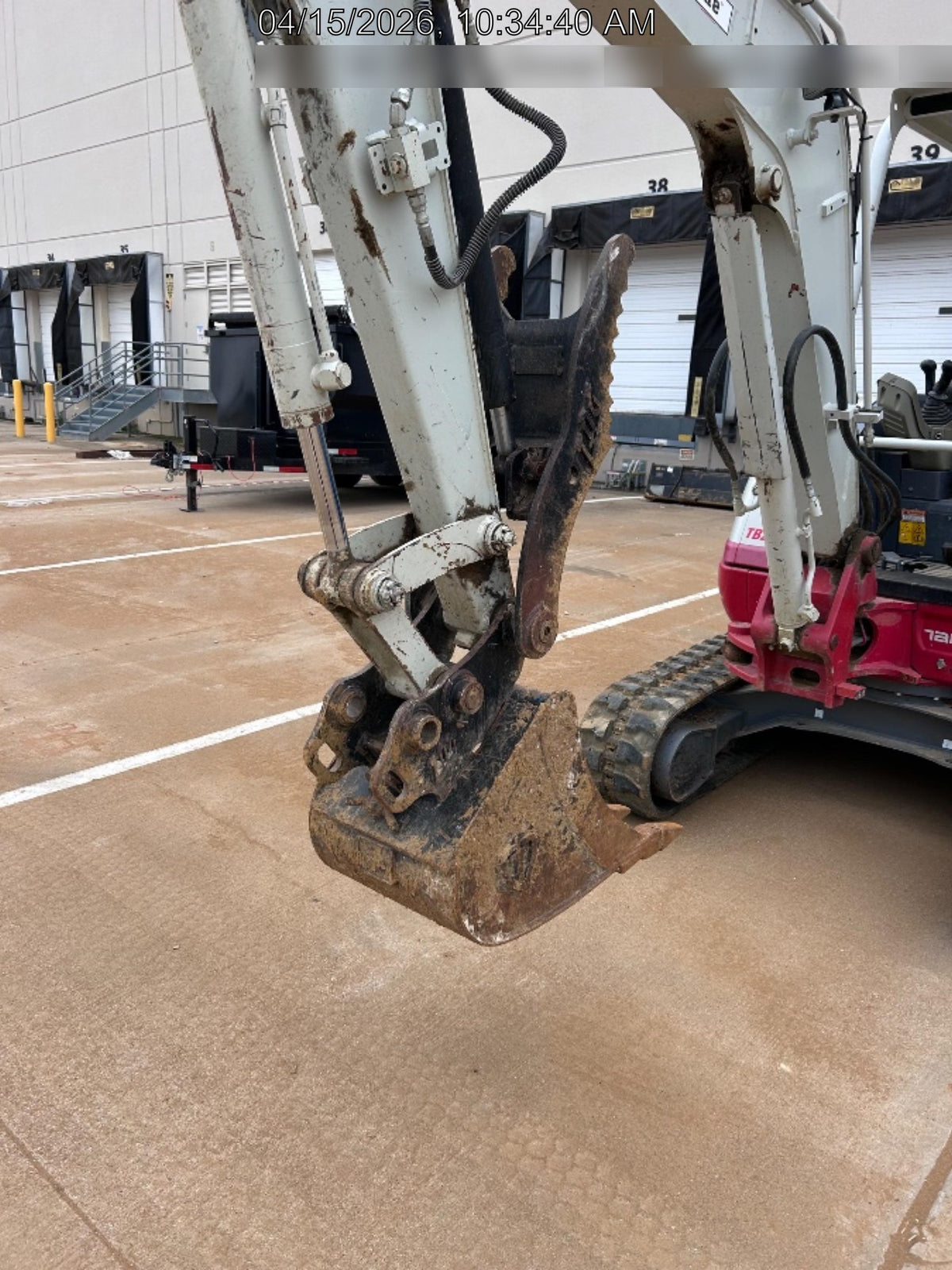 2021 TAKEUCHI TB235-2R