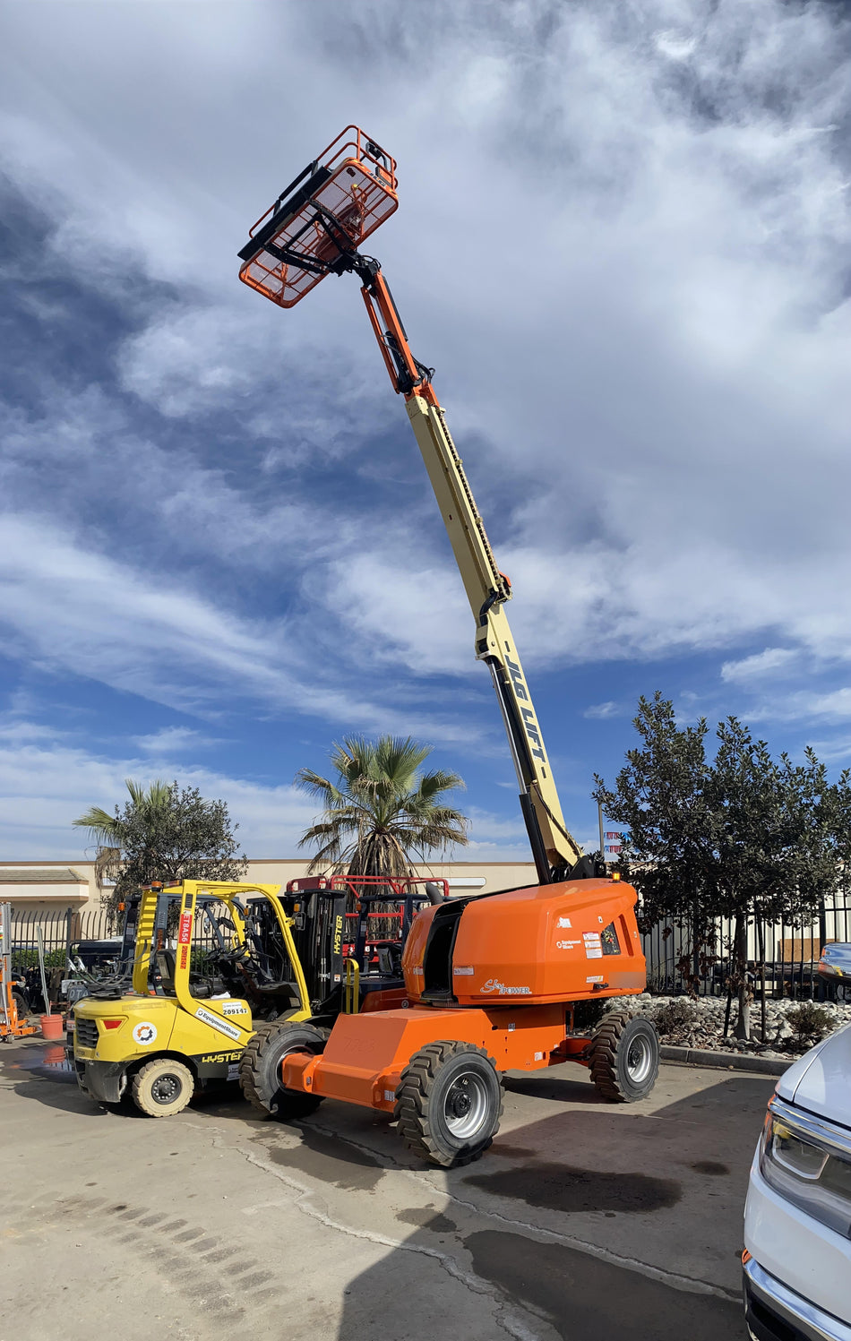 2022 JLG 460SJ