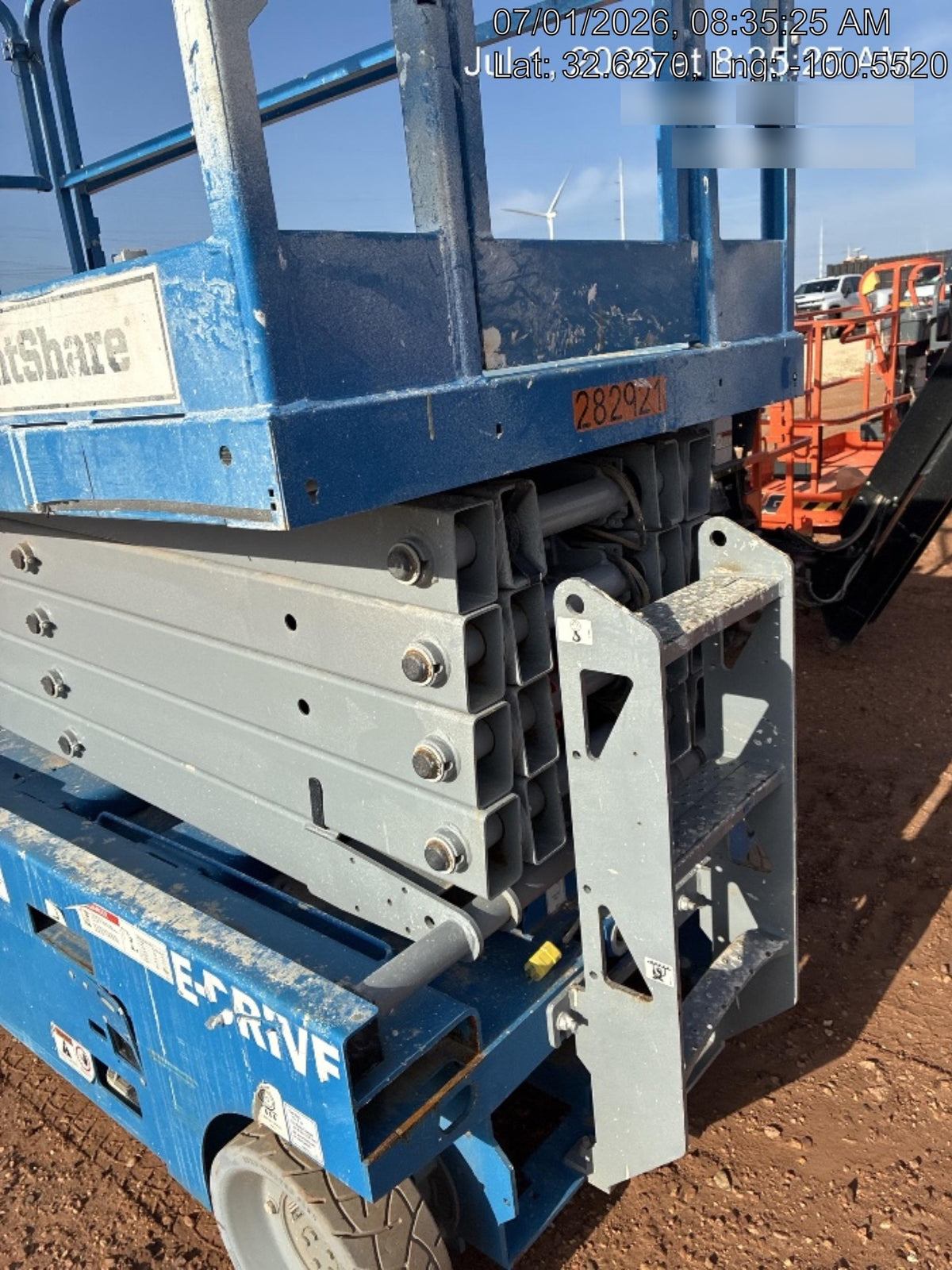 2022 GENIE GS-3246