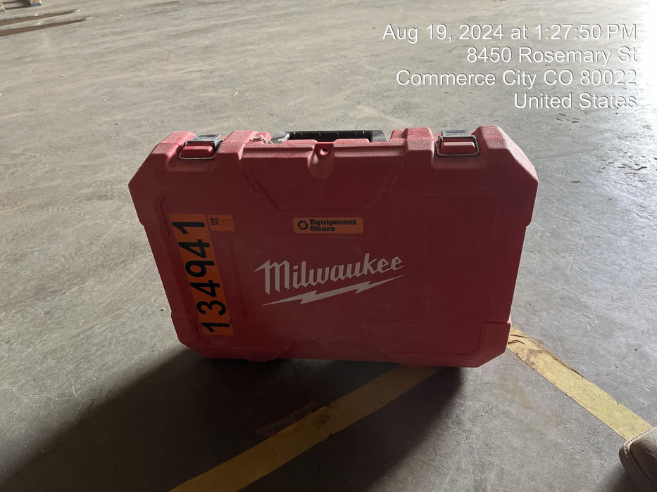 2021 MILWAUKEE 2877-22