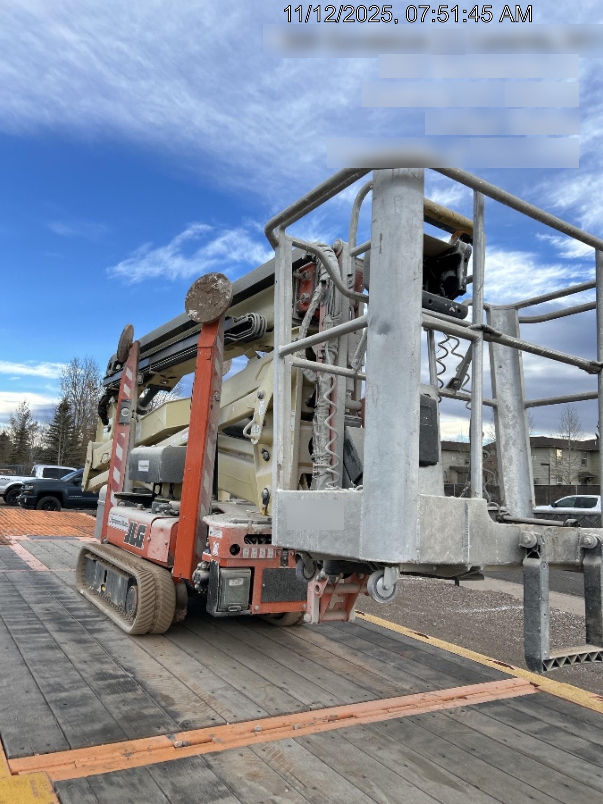 2020 JLG X600AJ