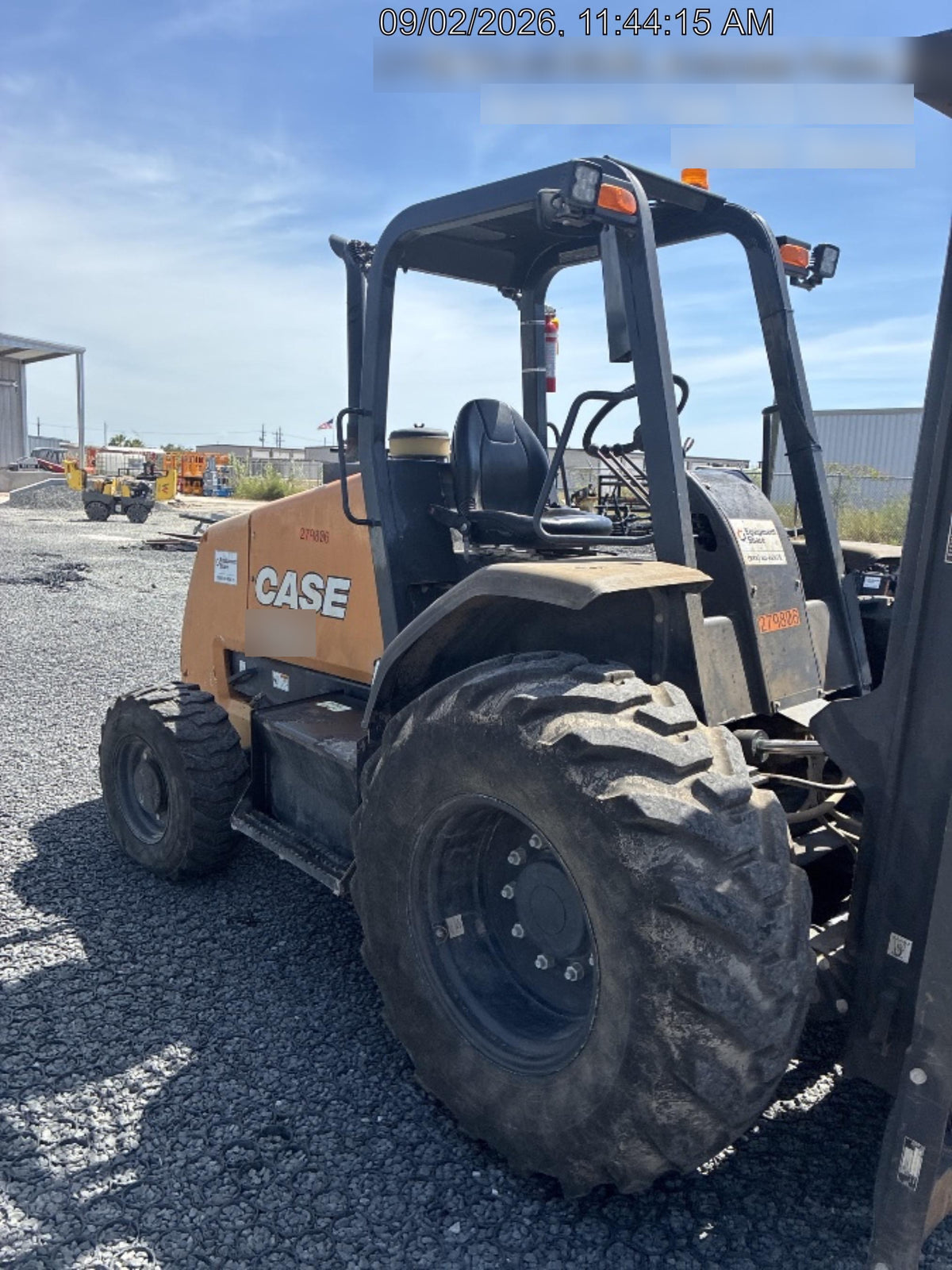 2023 CASE 588H