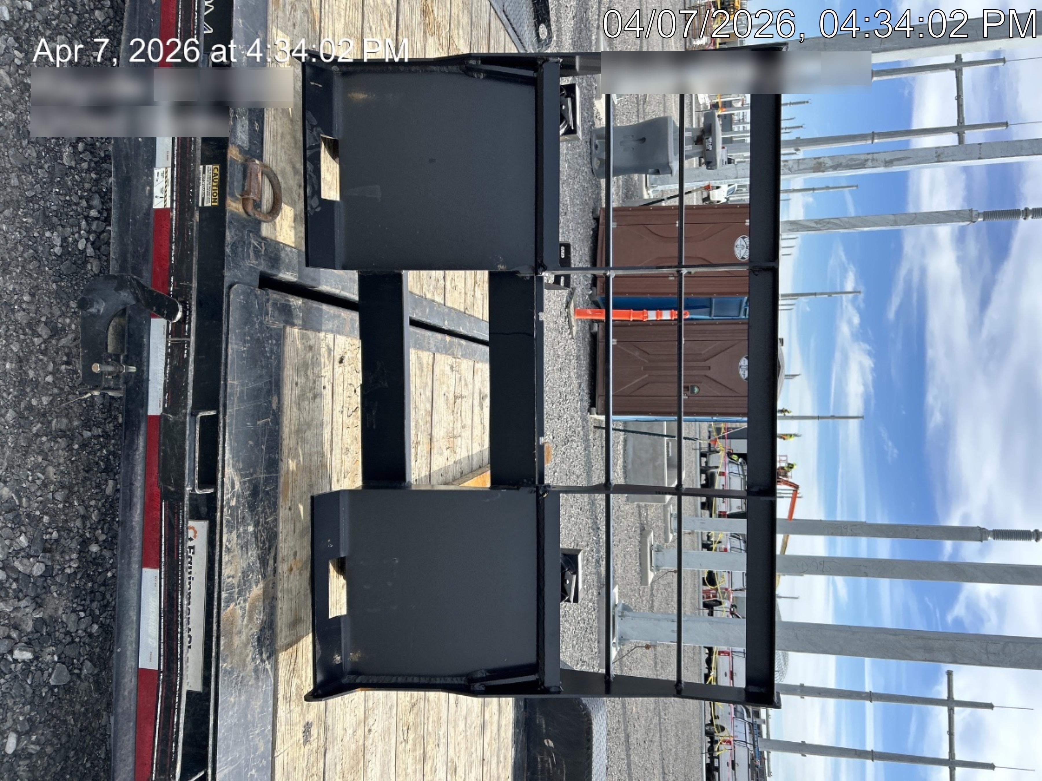 2025 ARROW MATERIAL HANDLING 72" Pallet Forks - Arrow