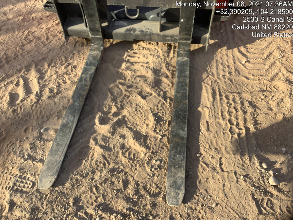 2022 PALADIN 48" Pallet Forks - Paladin